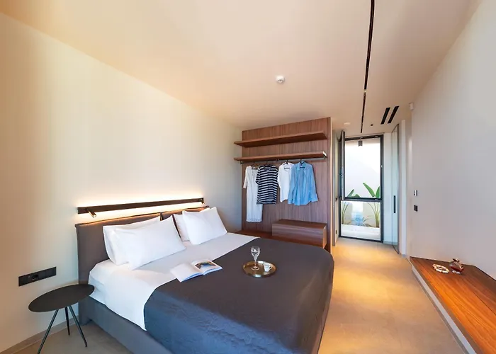 Under The Sun On Faliraki Hill فيلة